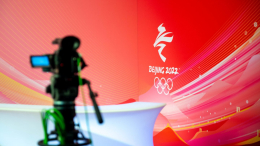 Pekino žiemos olimpinės žaidynės skaičuoja paskutiniąsias dienas, tačiau penktadienį laukia itin karštos kovos dėl paskutinių medalių.

Ką verta pamatyti TV3 žiniasklaidos grupės transliacijose, apžvelgė sporto komentatoriai Rytis Vyšniauskas ir Tautvydas Kubilius.